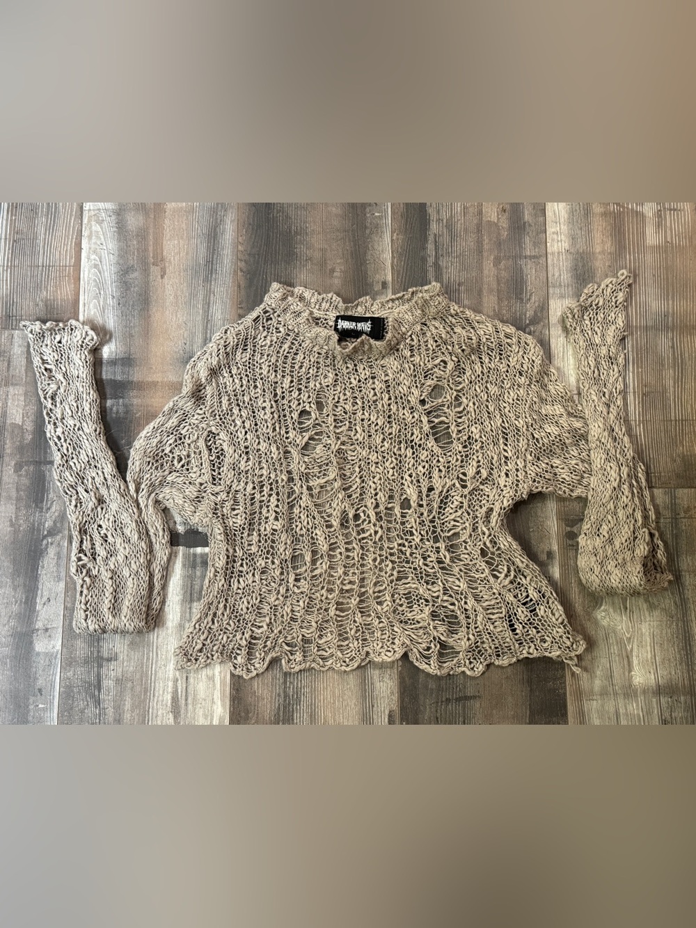 CROSSFADE OPEN WEAVE CROP SWEATER
